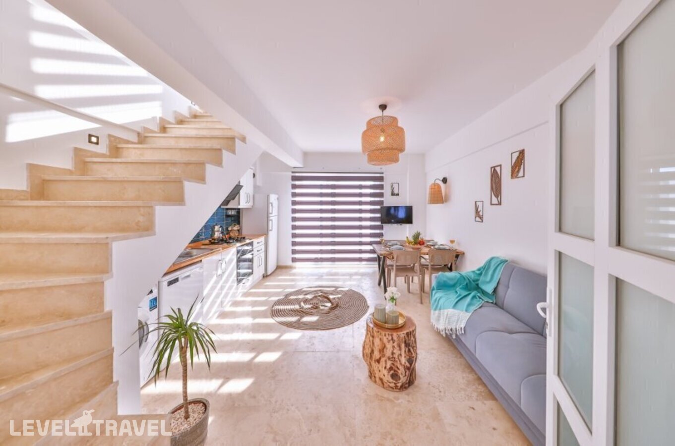 фотографии номера Вилла Дуплекс с балконом и с видом на горы отеля Villa Ay в Турция(Каш) - фото №5