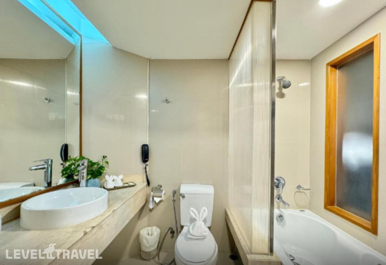 фотографии номера Семейный люкс отеля Phuket Merlin Hotel в Таиланд(город Пхукет) - фото №2