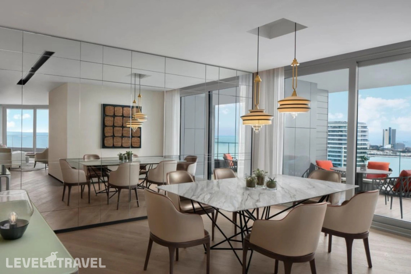 фотографии номера Люкс Executive c 1 комнатой с видом на море отеля JW Marriott Hotel Istanbul Marmara Sea в Турция(Бакыркёй) - фото №2