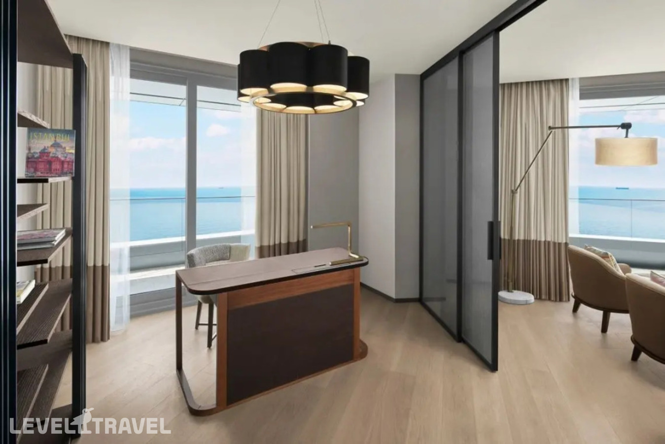 фотографии номера Люкс Executive c 1 комнатой с видом на море отеля JW Marriott Hotel Istanbul Marmara Sea в Турция(Бакыркёй) - фото №4