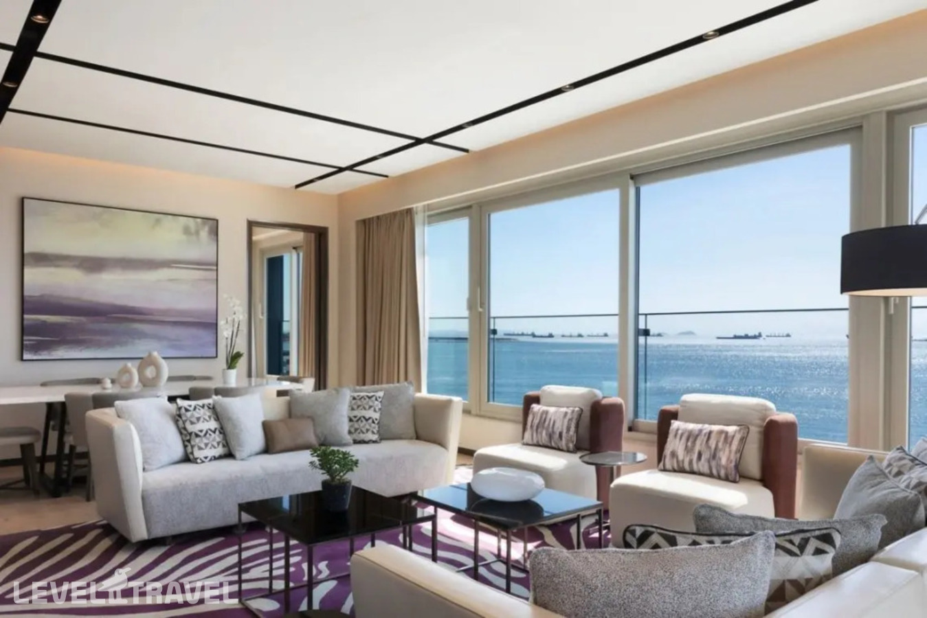 фотографии номера Резиденция Spacious с 2 комнатами с видом на море отеля JW Marriott Hotel Istanbul Marmara Sea в Турция(Бакыркёй) - фото №5