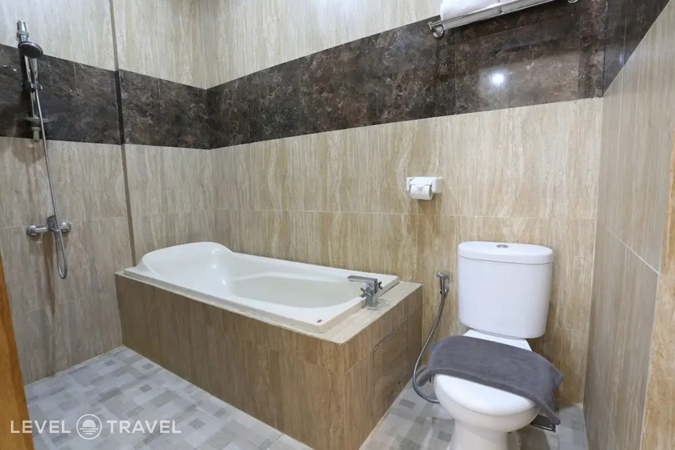 фотографии номера Люкс отеля Luminor Hotel Banyuwangi Yos Sudarso в Индонезия(Баньюванги) - фото №4