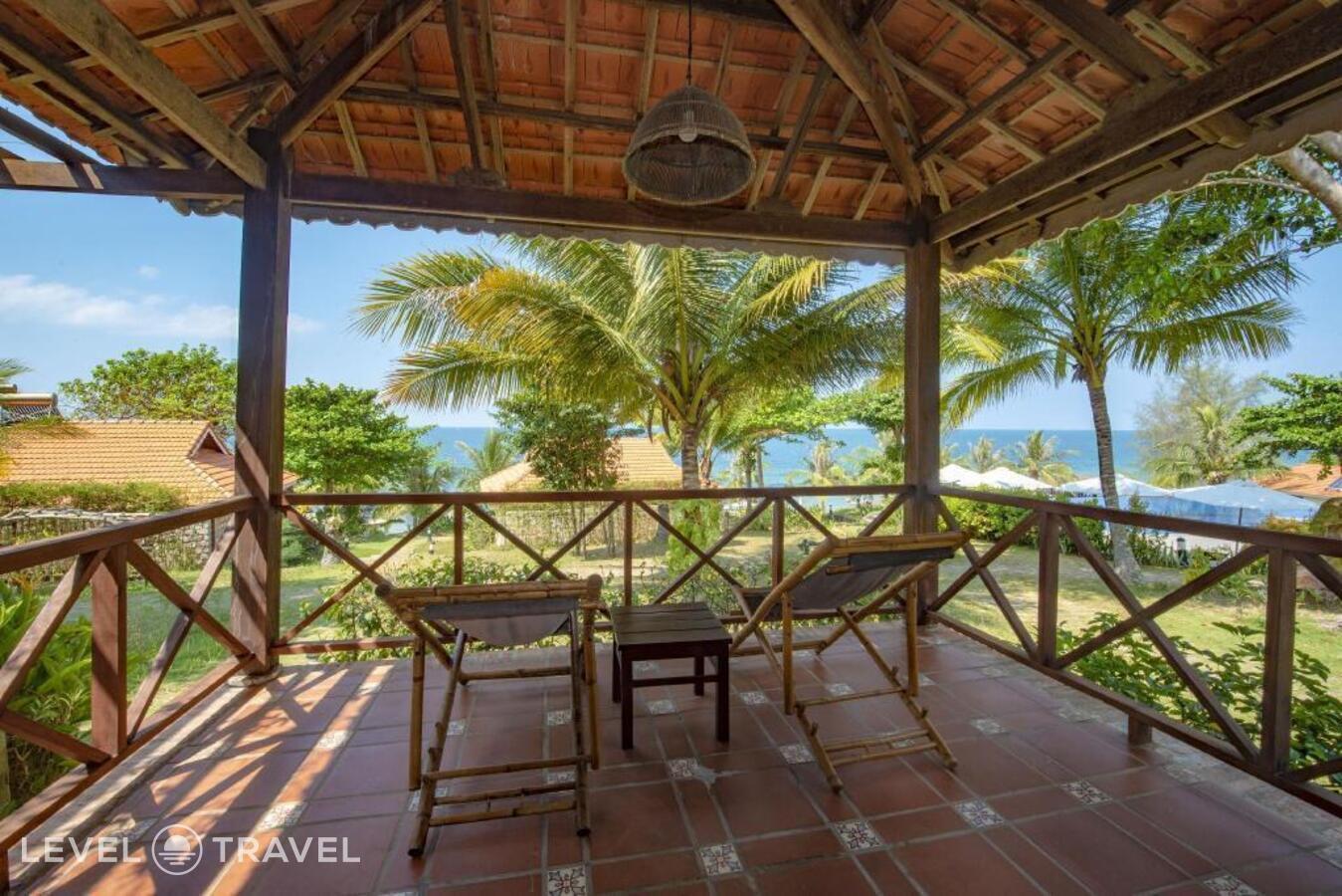 фотографии номера Бунгало с видом на море отеля Phu Quoc Eco Beach Resort в Вьетнам(Фукуок) - фото №2