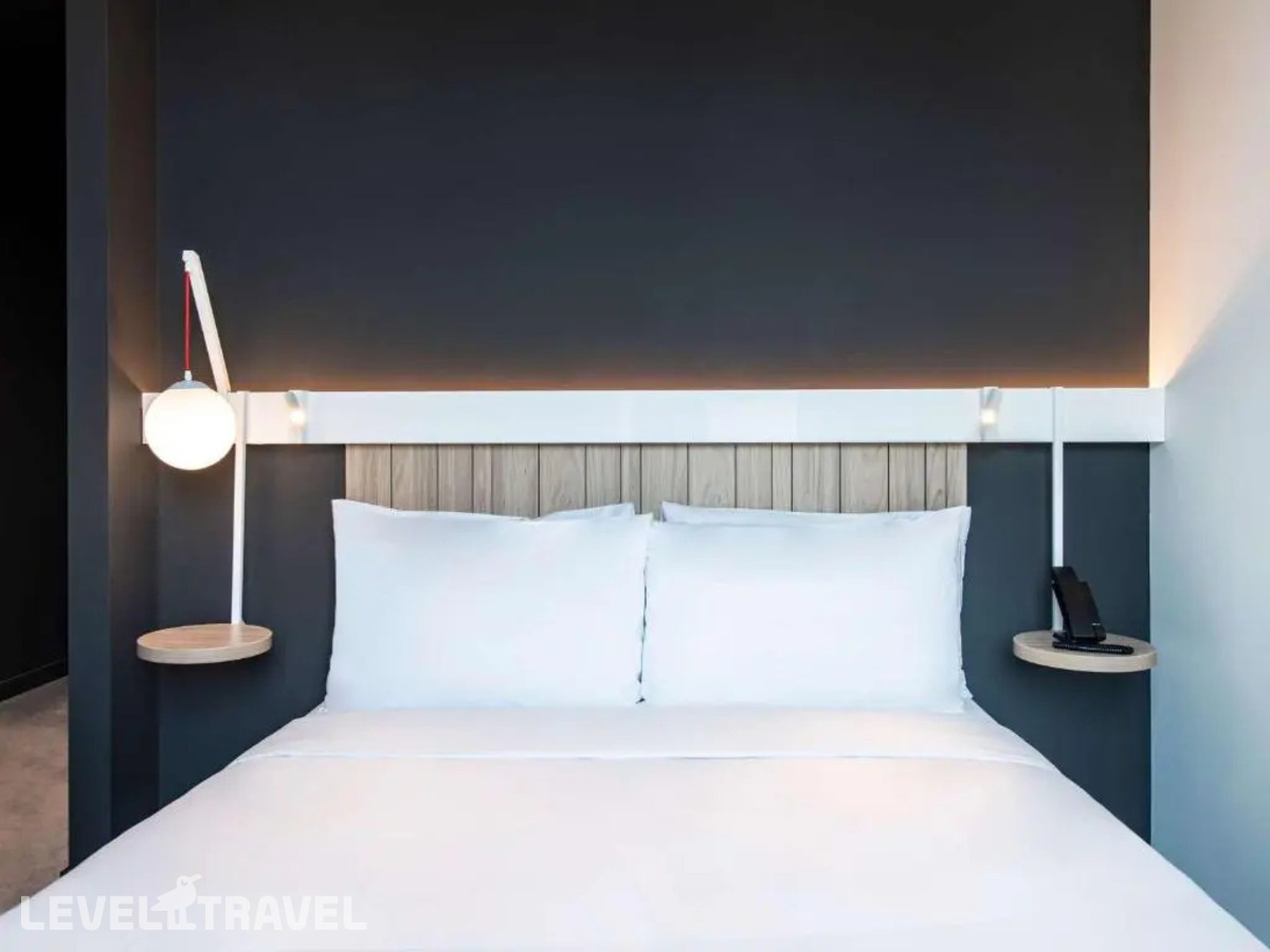 фотографии номера Стандартный номер отеля Hotel Ibis Tbilisi City в Грузия(Тбилиси) - фото №2