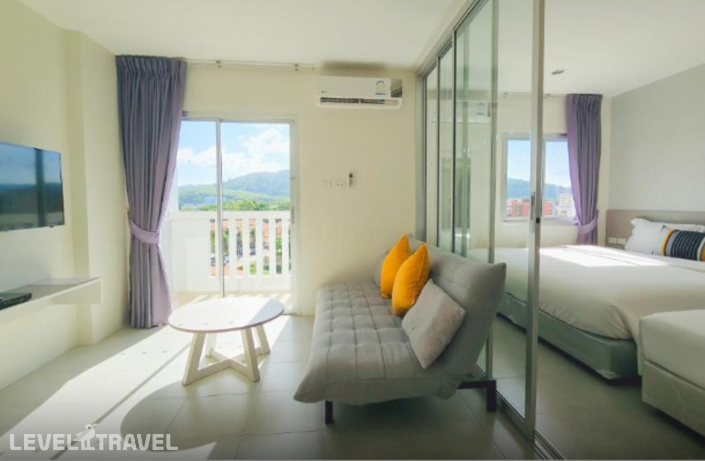 фотографии номера Семейный делюкс отеля Recenta Suite Phuket Suanluang в Таиланд(город Пхукет) - фото №4