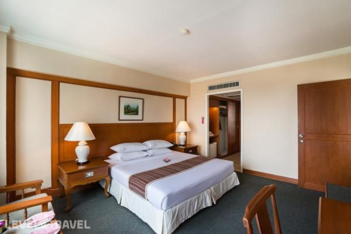 фотографии номера Номер Connecting отеля Bangkok Palace Hotel в Таиланд(Бангкок) - фото №2