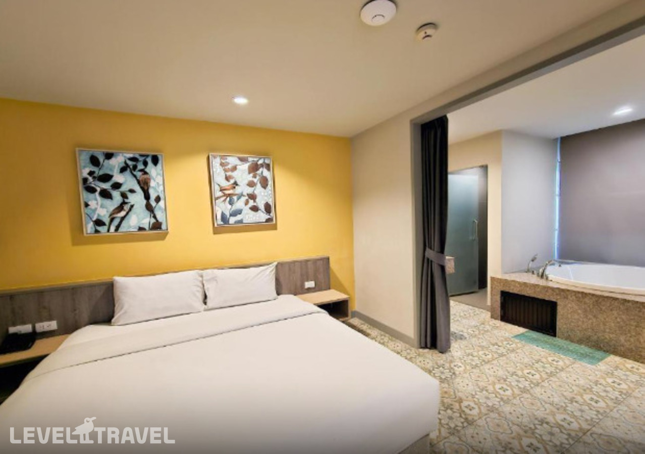 фотографии номера Номер с джакузи отеля Recenta Suite Phuket Suanluang в Таиланд(город Пхукет) - фото №6