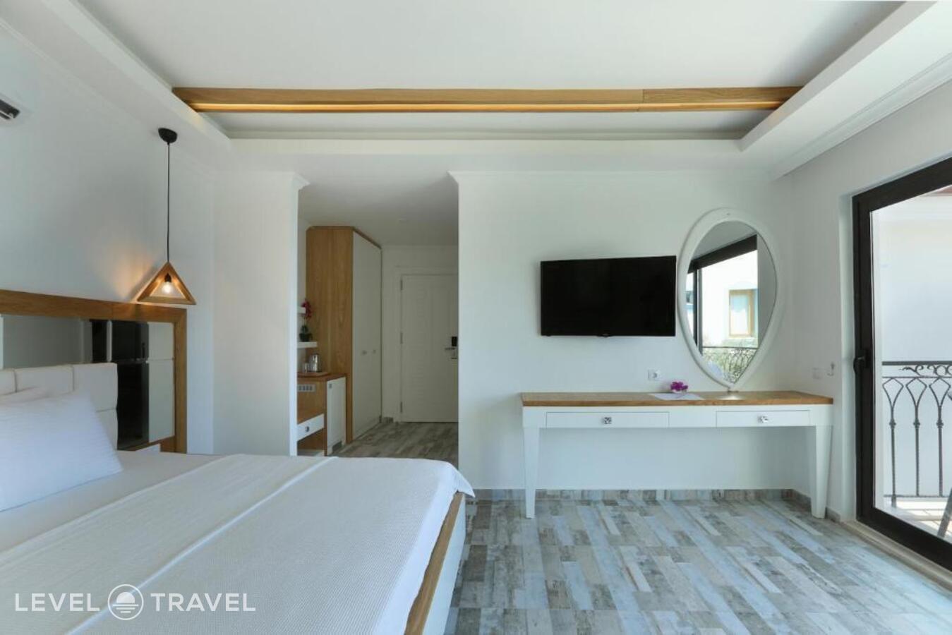 фотографии номера Делюкс с видом на море отеля Payam Hotel в Турция(Каш) - фото №5