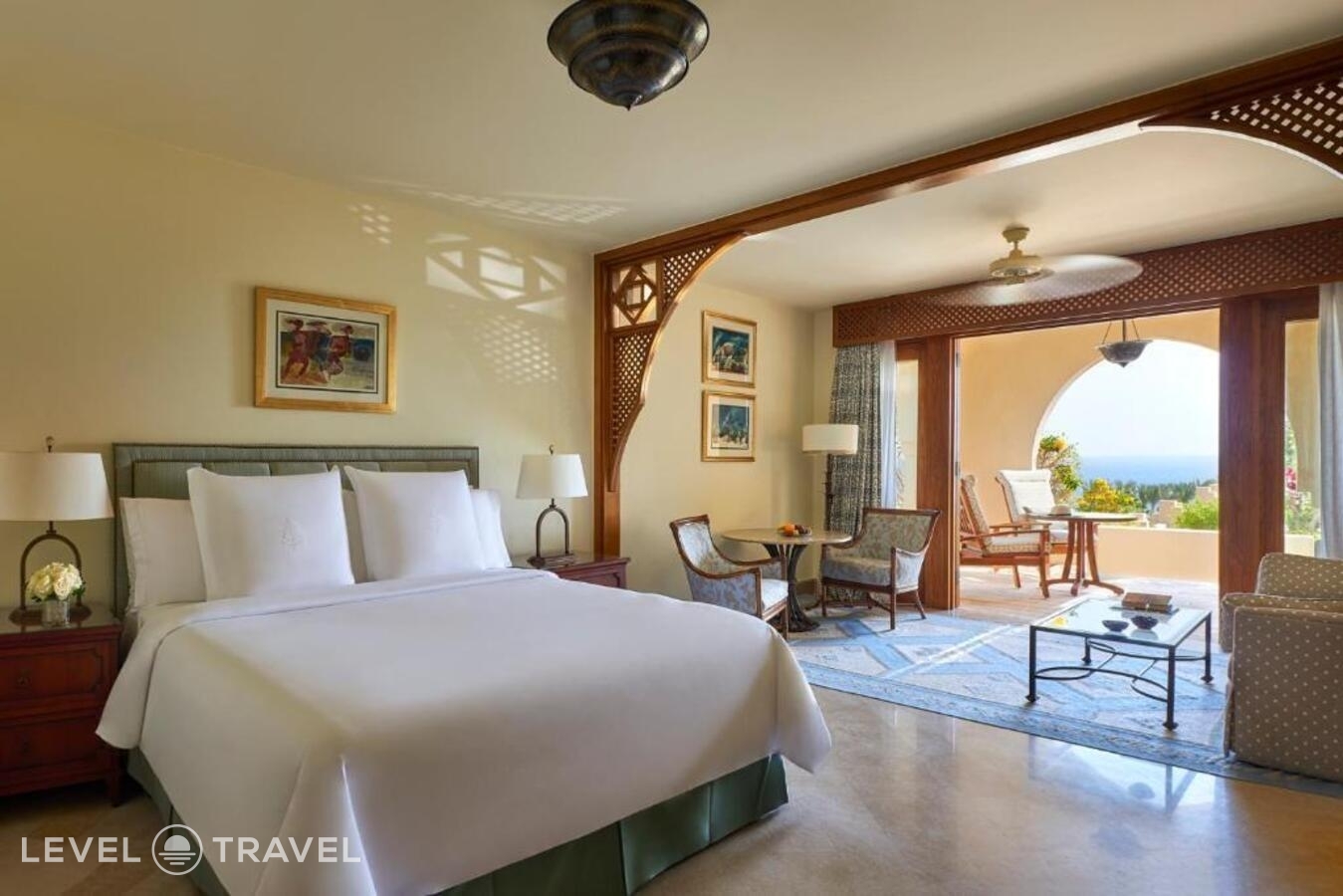 фотографии номера Делюкс с частичным видом на море отеля Four Seasons Resort Sharm El Sheikh в Египет(Шаркс Бэй) - фото №1