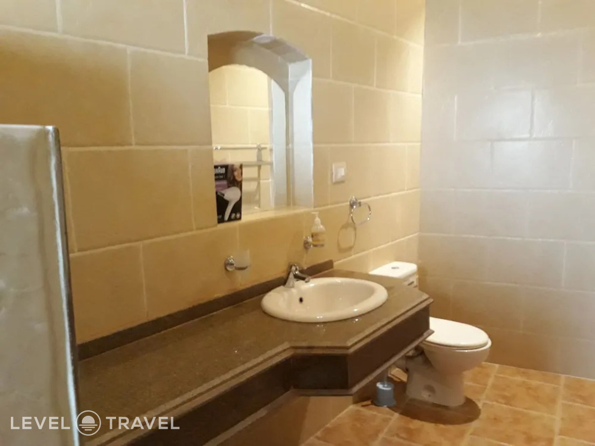 фотографии номера Улучшенный с видом на горы отеля Embrace Hotel в Египет(Луксор) - фото №5