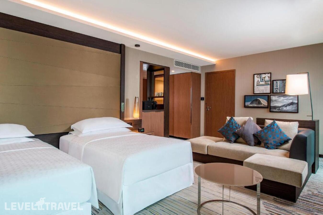 фотографии номера Номер Представительский отеля Sheraton Grand Tbilisi Metechi Palace в Грузия(Тбилиси) - фото №2