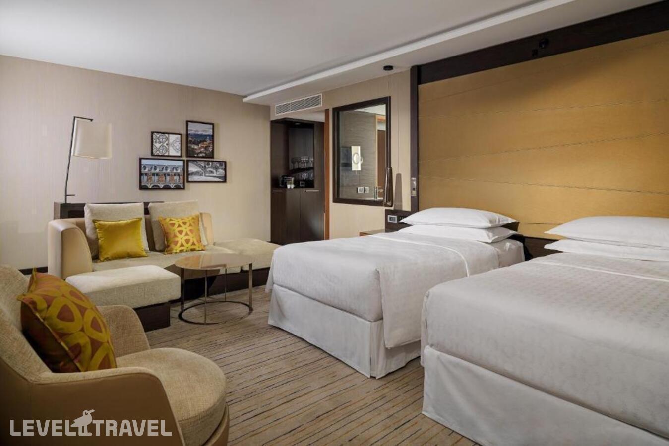 фотографии номера Представительский (две односпальные кровати) отеля Sheraton Grand Tbilisi Metechi Palace в Грузия(Тбилиси) - фото №1