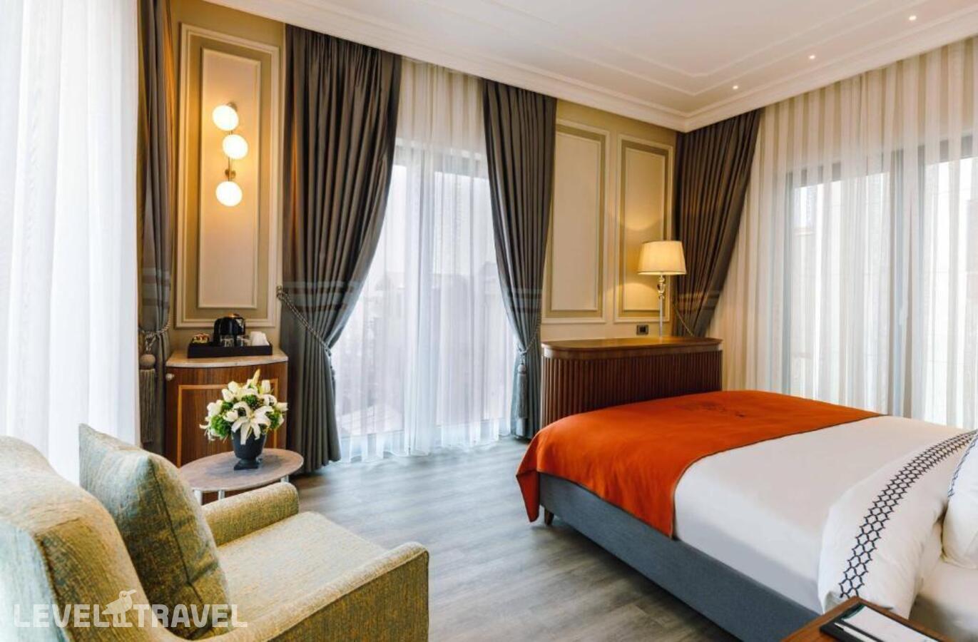 фотографии номера Делюкс с видом на море отеля Amiral Palace Hotel в Турция(Фатих) - фото №1