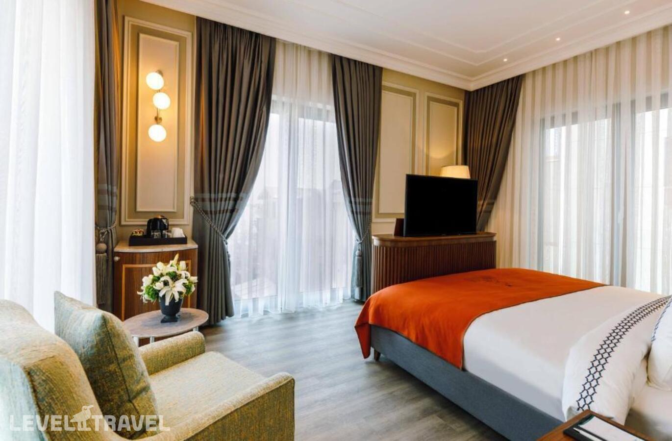 фотографии номера Делюкс с видом на море отеля Amiral Palace Hotel в Турция(Фатих) - фото №2