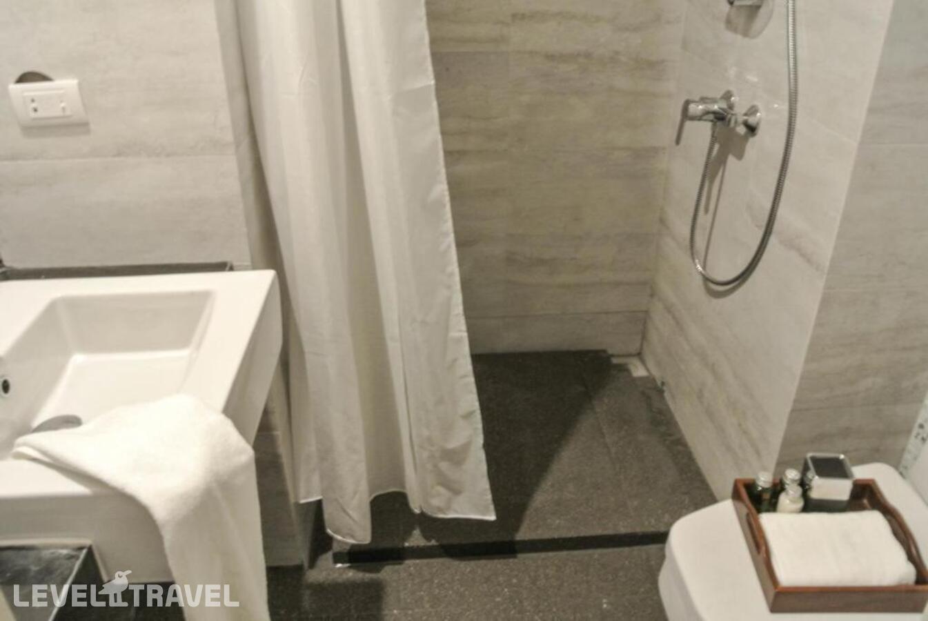 фотографии номера Двухместный номер Superior Mansion двуспальная кровать отеля Little Nyonya Hotel в Таиланд(город Пхукет) - фото №5