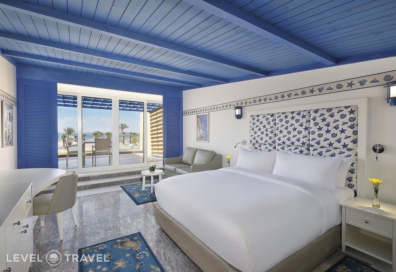 фотографии номера Двухуровневый премиум с видом на море отеля Hilton Hurghada Plaza в Египет(Хургада (город)) - фото №1