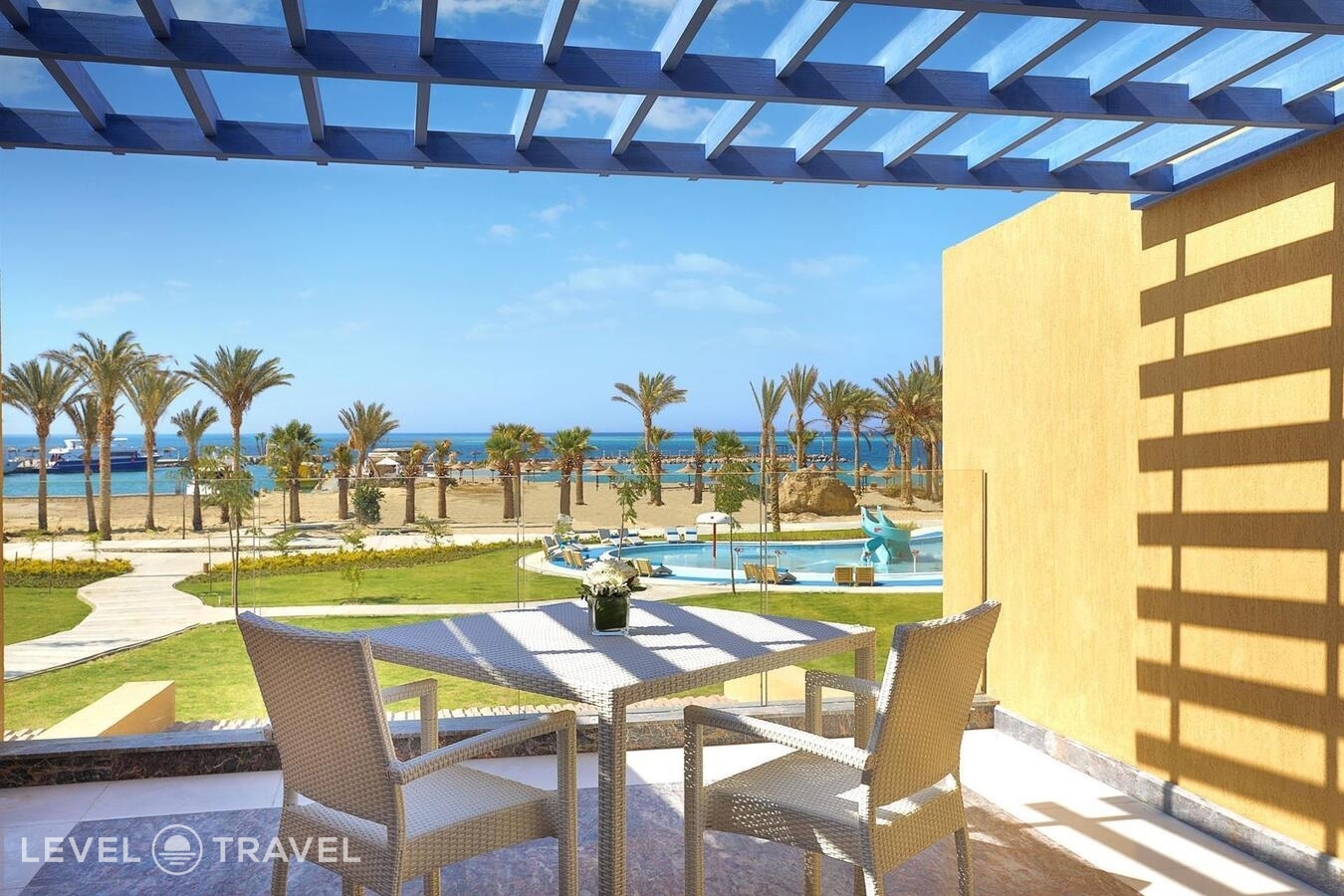 фотографии номера Двухуровневый премиум с видом на море отеля Hilton Hurghada Plaza в Египет(Хургада (город)) - фото №5