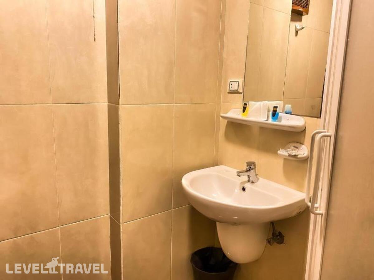 фотографии номера Делюкс (две односпальные кровати) отеля Giza Pyramids Inn в Египет(Гиза) - фото №8