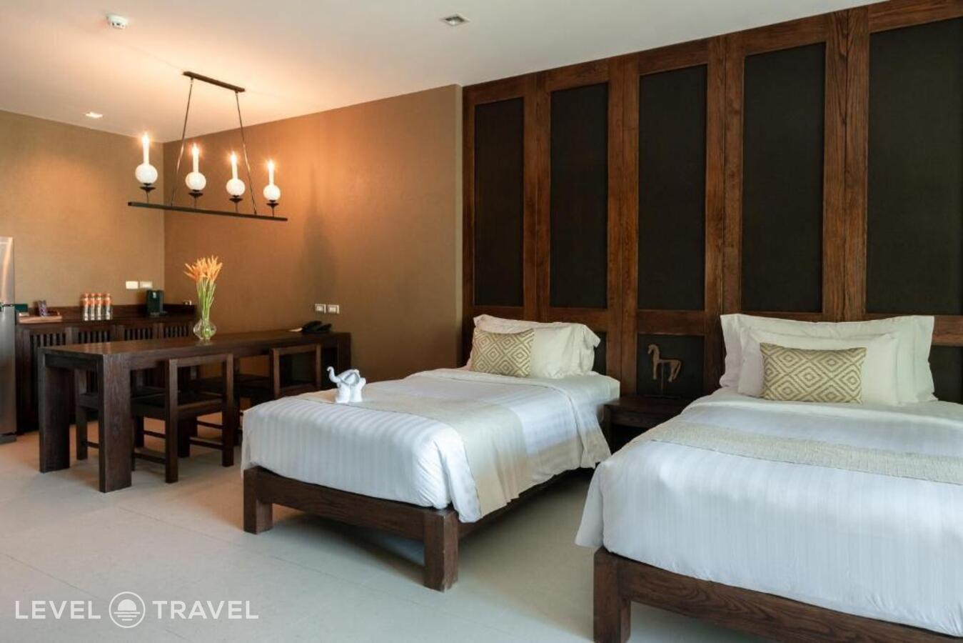 фотографии номера Семейный люкс отеля Sunsuri Phuket в Таиланд(Най Харн) - фото №4