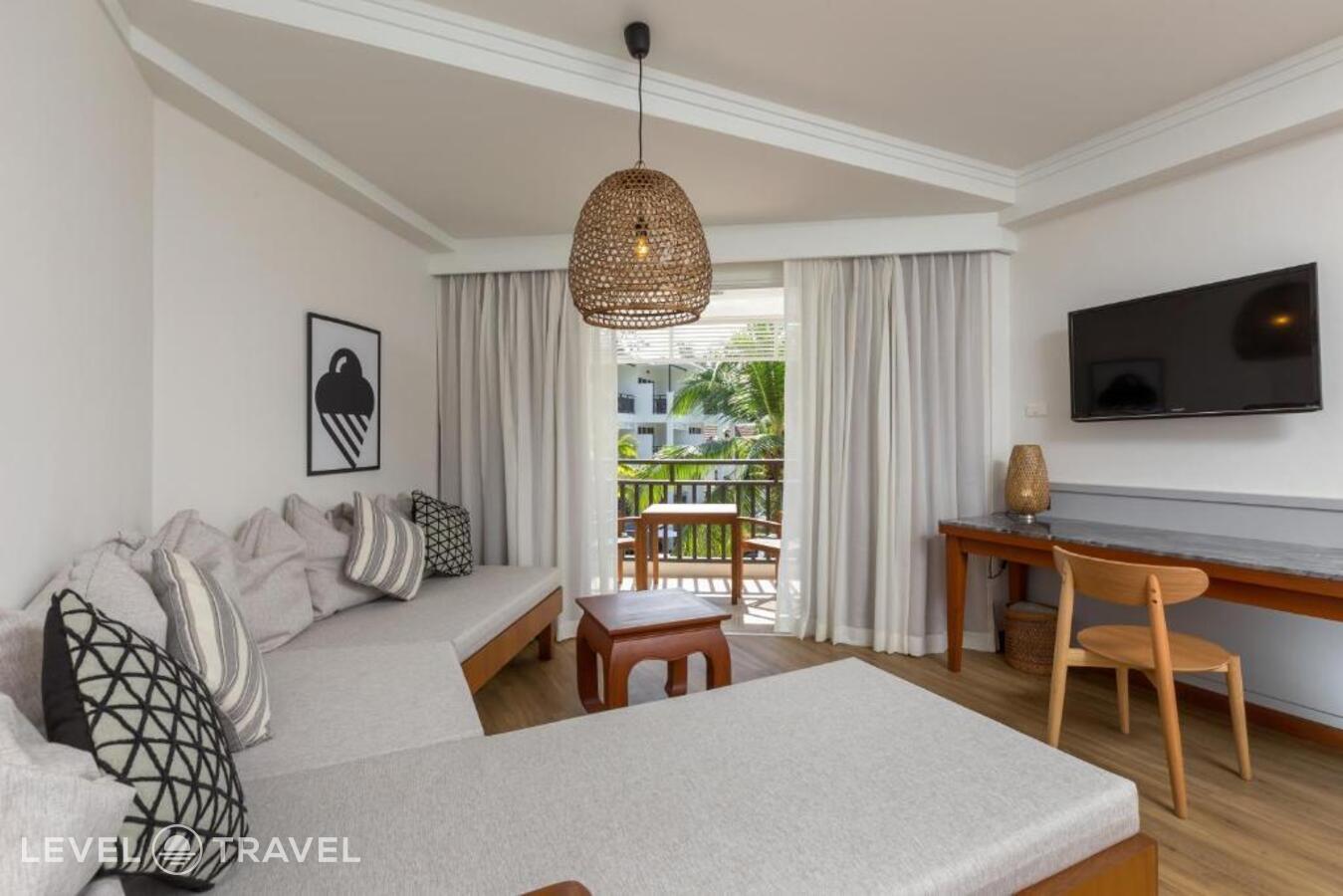 фотографии номера Студия (две односпальные кровати) отеля Sunwing Resort & Spa Bangtao Beach в Таиланд(Банг Тао Бич) - фото №4