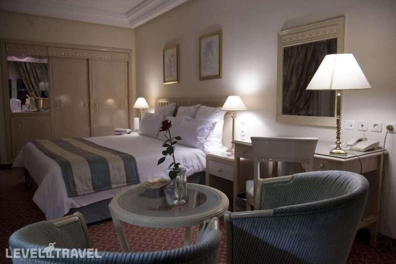 фотографии номера Делюкс (две односпальные кровати) отеля Regency Tunis Hotel в Тунис(город Тунис) - фото №2
