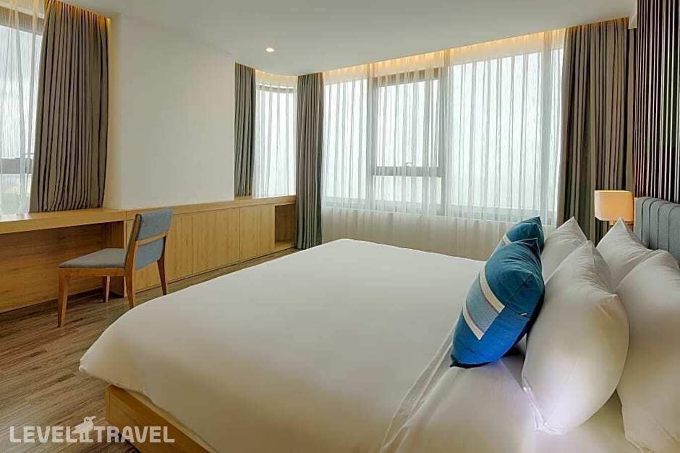 фотографии номера Люкс с видом на океан отеля Belle Maison Parosand Danang Hotel – Managed By H&K Hospitality в Вьетнам(Дананг) - фото №6