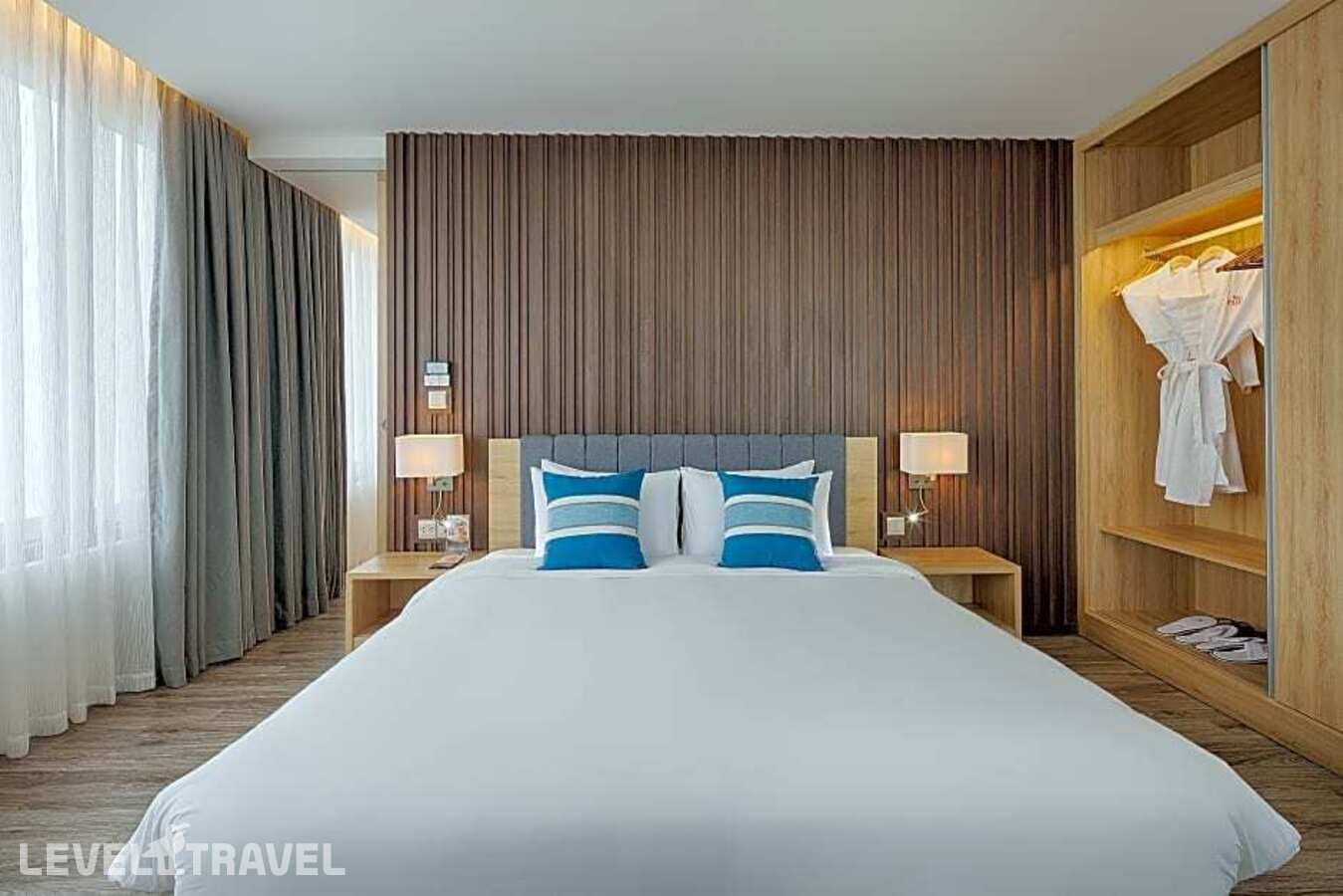 фотографии номера Люкс с видом на океан отеля Belle Maison Parosand Danang Hotel – Managed By H&K Hospitality в Вьетнам(Дананг) - фото №2