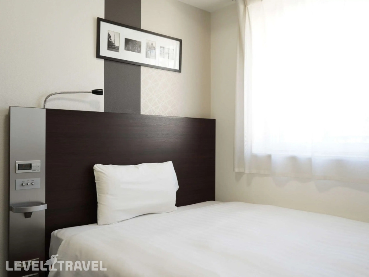 фотографии номера Стандартный номер отеля Comfort Hotel Tokyo Kanda в Япония(Токио) - фото №1