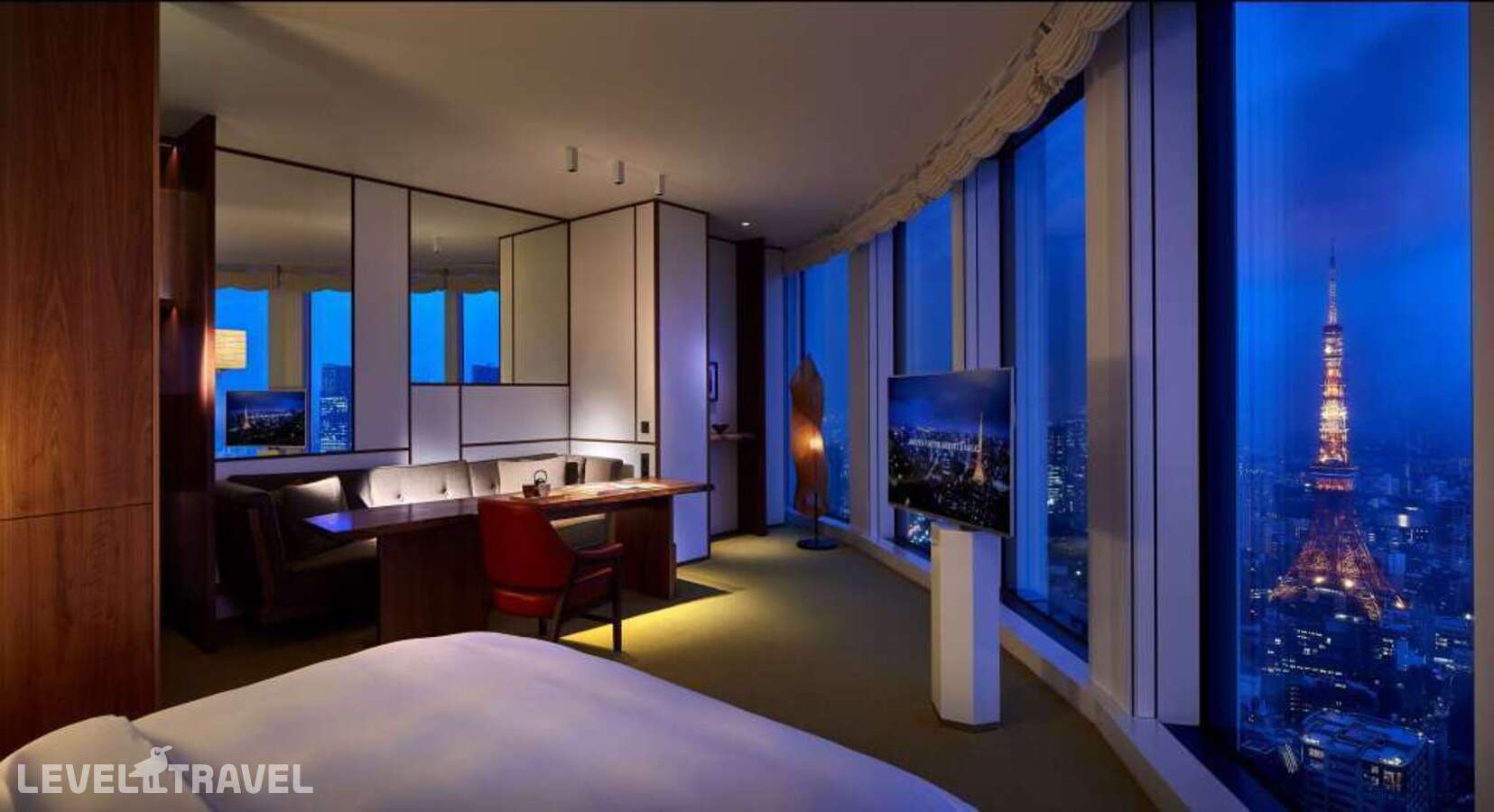 фотографии номера Делюкс отеля Andaz Tokyo Toranomon Hills - A Concept By Hyatt в Япония(Токио) - фото №2