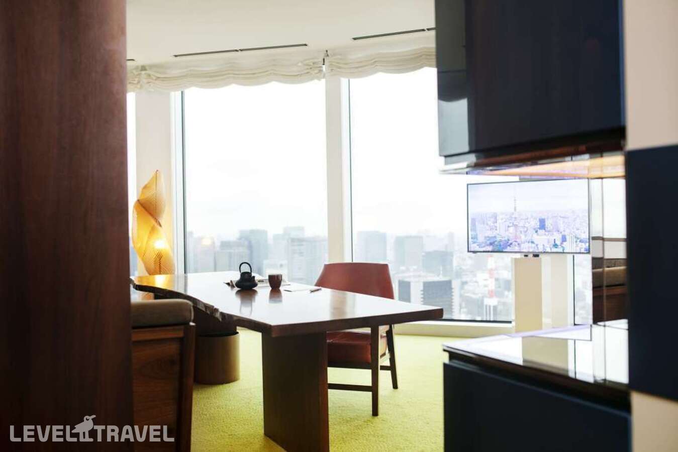 фотографии номера Делюкс отеля Andaz Tokyo Toranomon Hills - A Concept By Hyatt в Япония(Токио) - фото №7