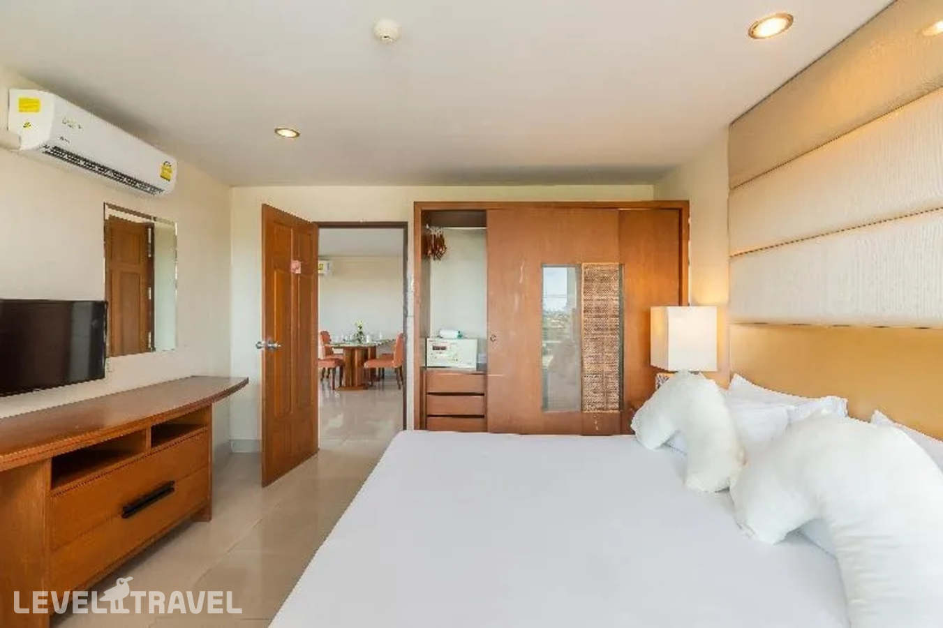 фотографии номера Люкс Cabana с 3 комнатами с видом на море отеля Bella Villa Cabana в Таиланд(Наклуа) - фото №6