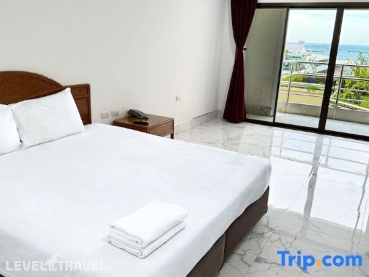 фотографии номера Делюкс отеля Highfive Guest House в Таиланд(Центральная Паттайя) - фото №5