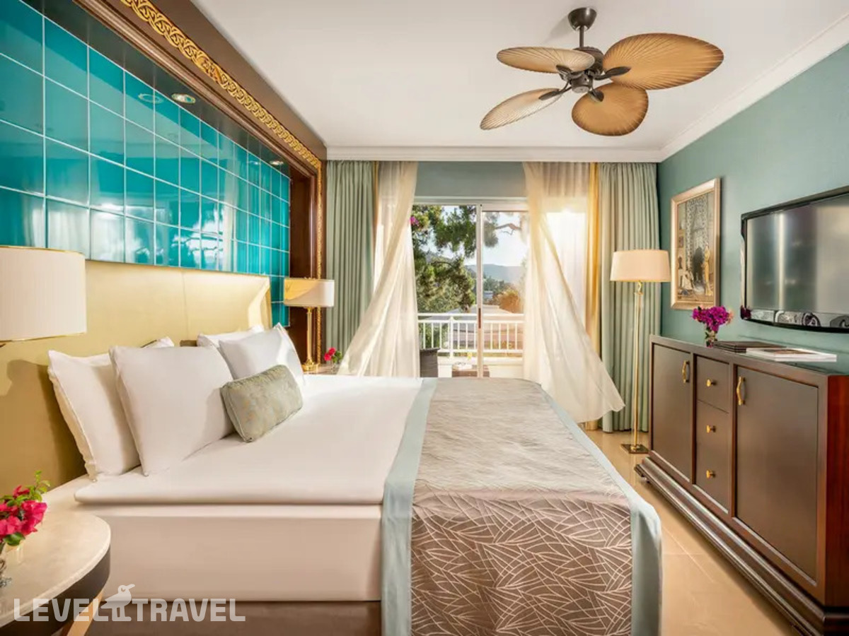 фотографии номера Люкс роскошный отеля Rixos Premium Bodrum в Турция(Торба) - фото №1