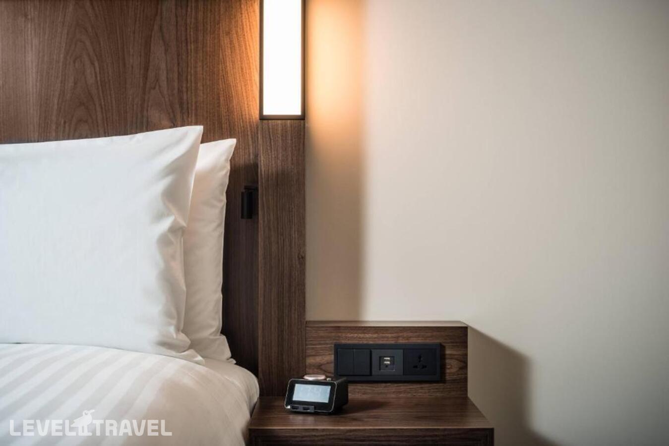 фотографии номера Стандартный с видом на город отеля Courtyard By Marriott Baku в Азербайджан(Баку) - фото №3