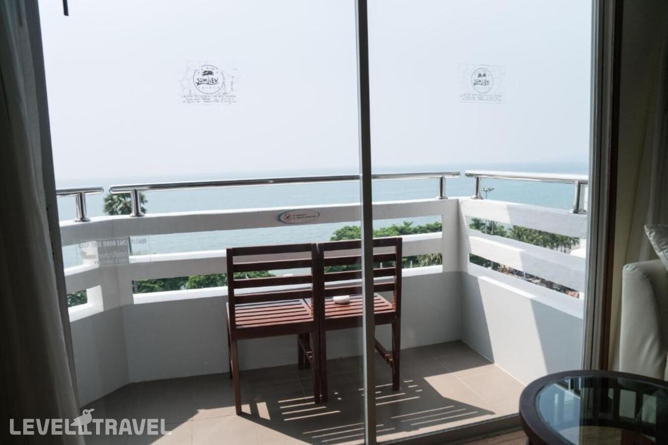 фотографии номера Делюкс (две односпальные кровати) отеля Grand Jomtien Palace Hotel в Таиланд(Джомтьен) - фото №12