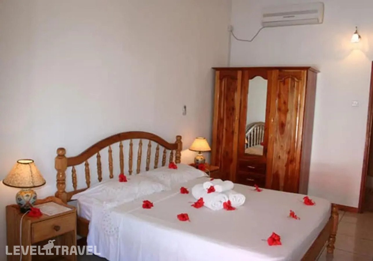 фотографии номера Одноместный номер отеля Casadani Hotel в Сейшелы(о. Маэ) - фото №1