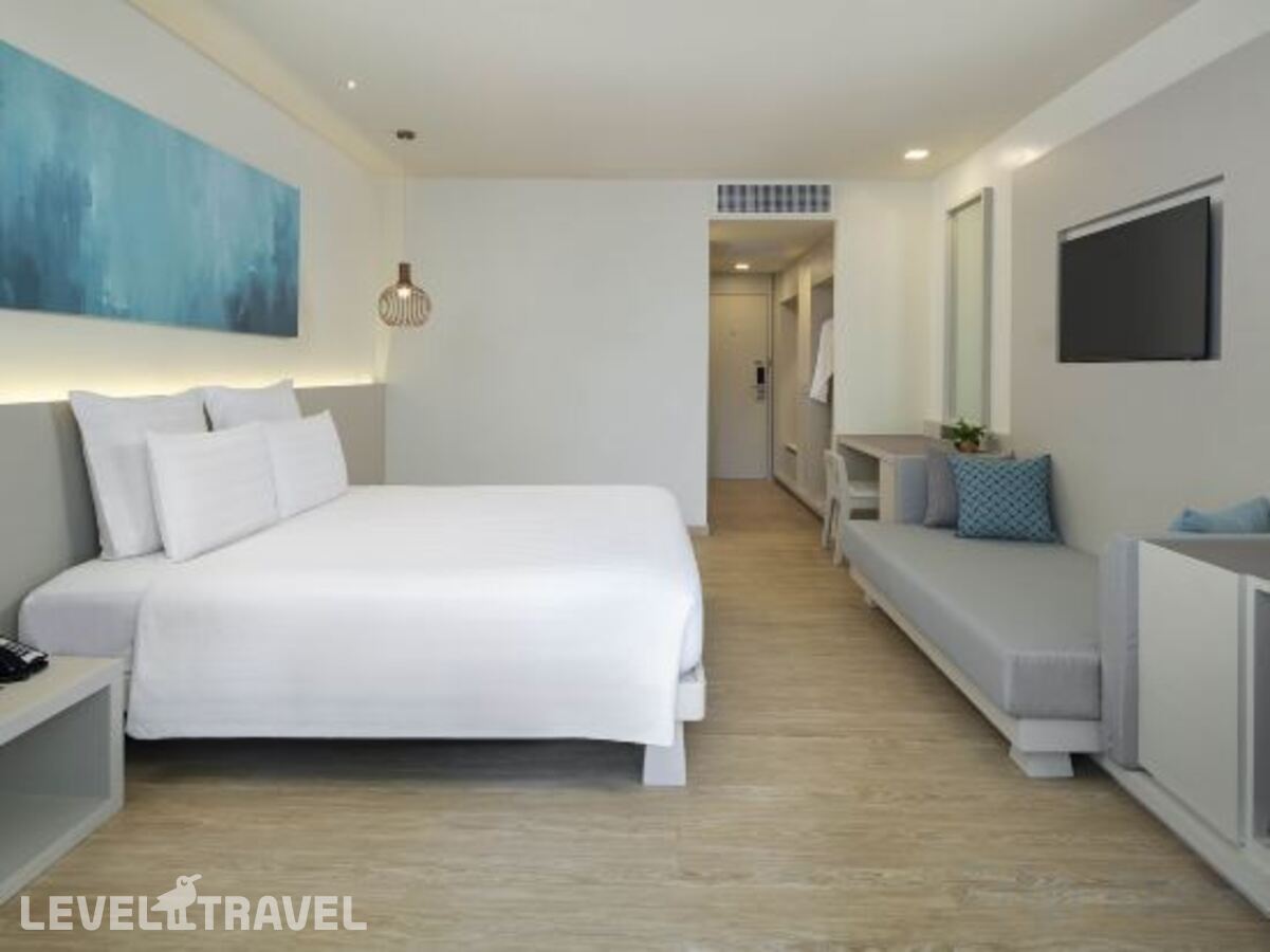 фотографии номера Стандартный с видом на море отеля Pullman Pattaya Hotel G в Таиланд(Вонгамат) - фото №1