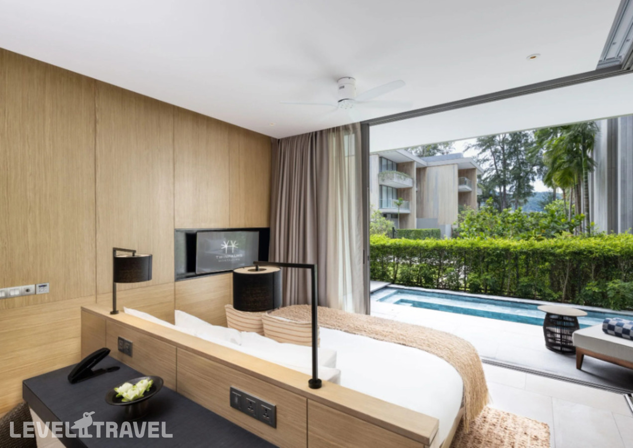 Двухместный Suite & Private Pool Grand Azure с видом на море двуспальная кровать — фото 1