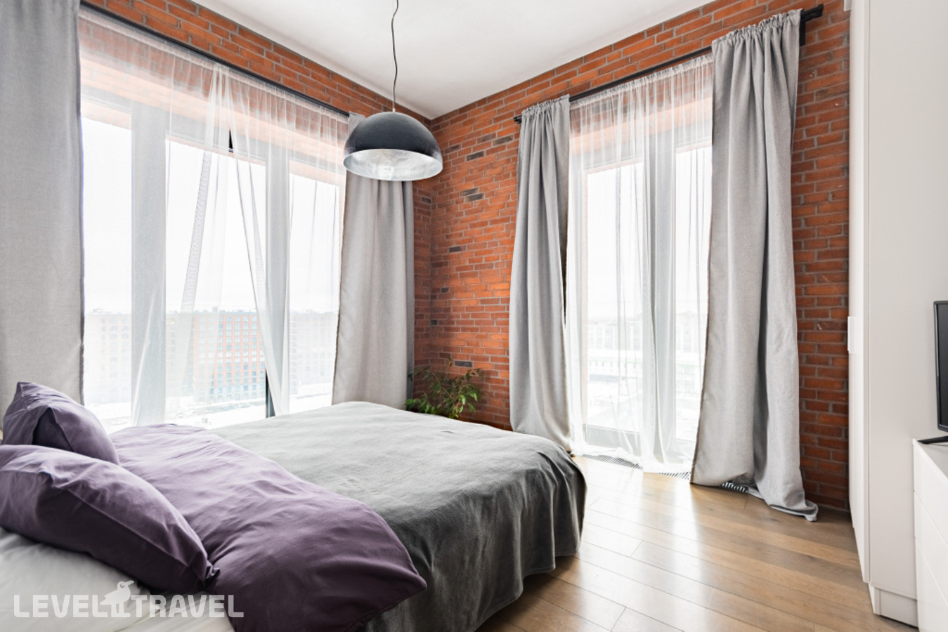 фотографии номера Четырёхместные апартаменты с видом на город отеля SV Loft Apartments (СВ Лофт Апартментс) в Россия(Василеостровский район) - фото №5