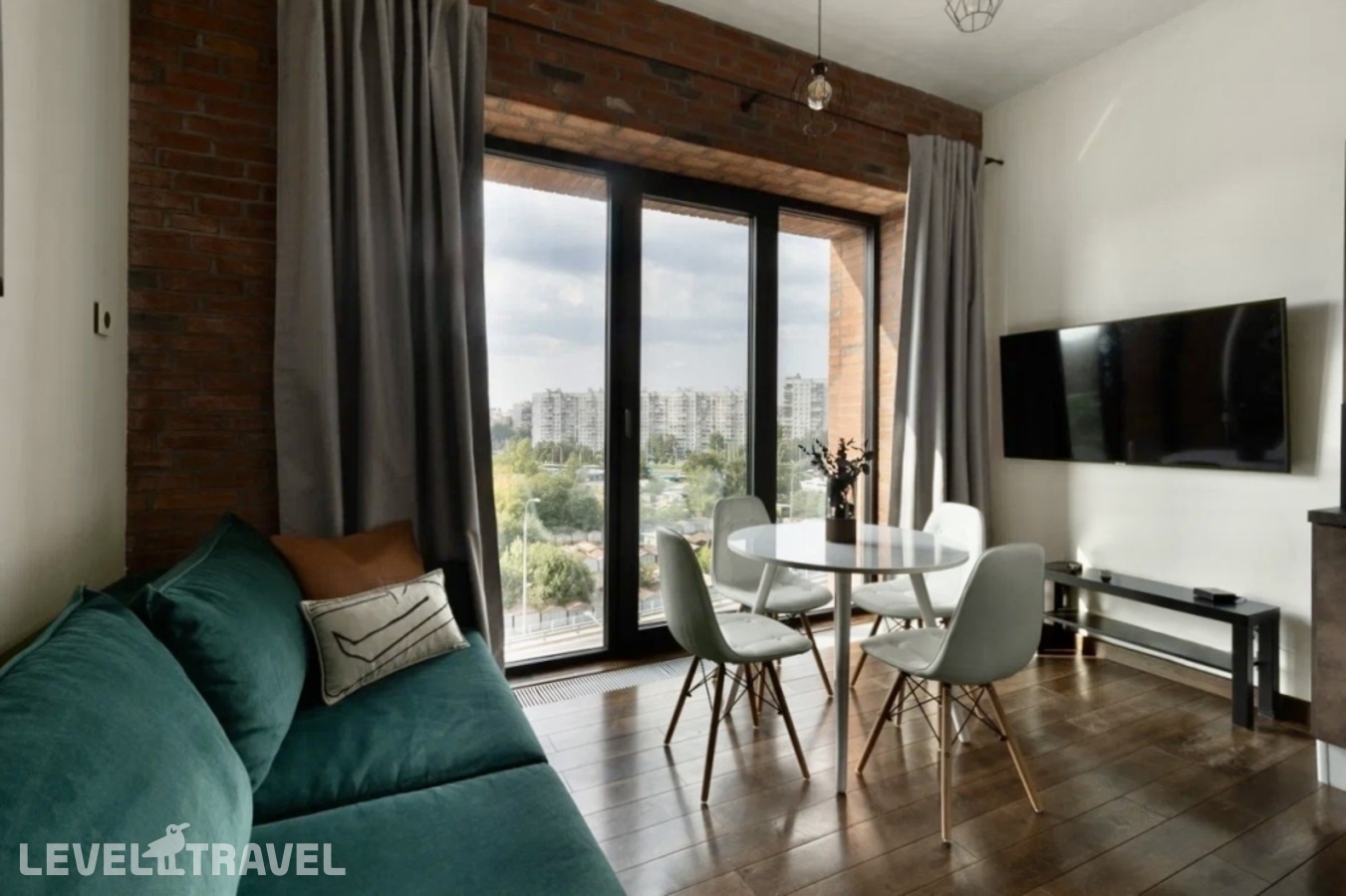фотографии номера Четырёхместные апартаменты с видом на город отеля SV Loft Apartments (СВ Лофт Апартментс) в Россия(Василеостровский район) - фото №11