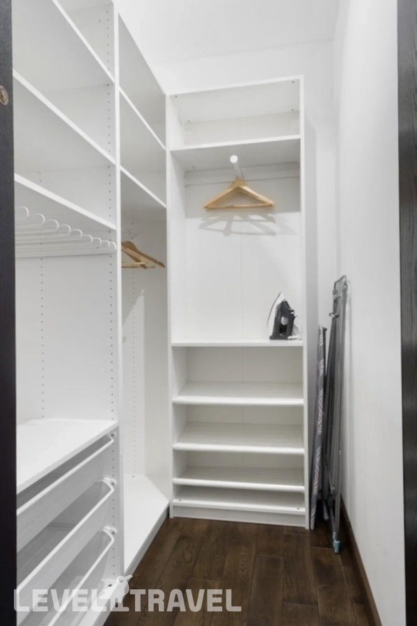 фотографии номера Четырёхместные апартаменты с видом на город отеля SV Loft Apartments (СВ Лофт Апартментс) в Россия(Василеостровский район) - фото №18