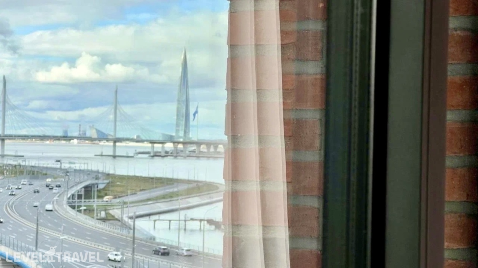 фотографии номера Четырёхместные апартаменты с видом на город отеля SV Loft Apartments (СВ Лофт Апартментс) в Россия(Василеостровский район) - фото №19