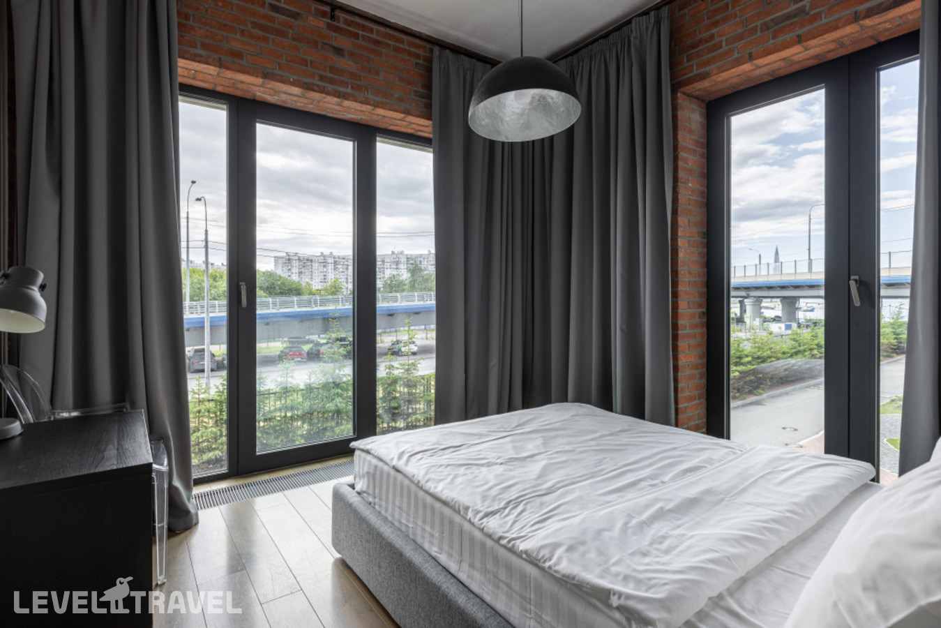 фотографии номера Пятиместные апартаменты с видом на город отеля SV Loft Apartments (СВ Лофт Апартментс) в Россия(Василеостровский район) - фото №3