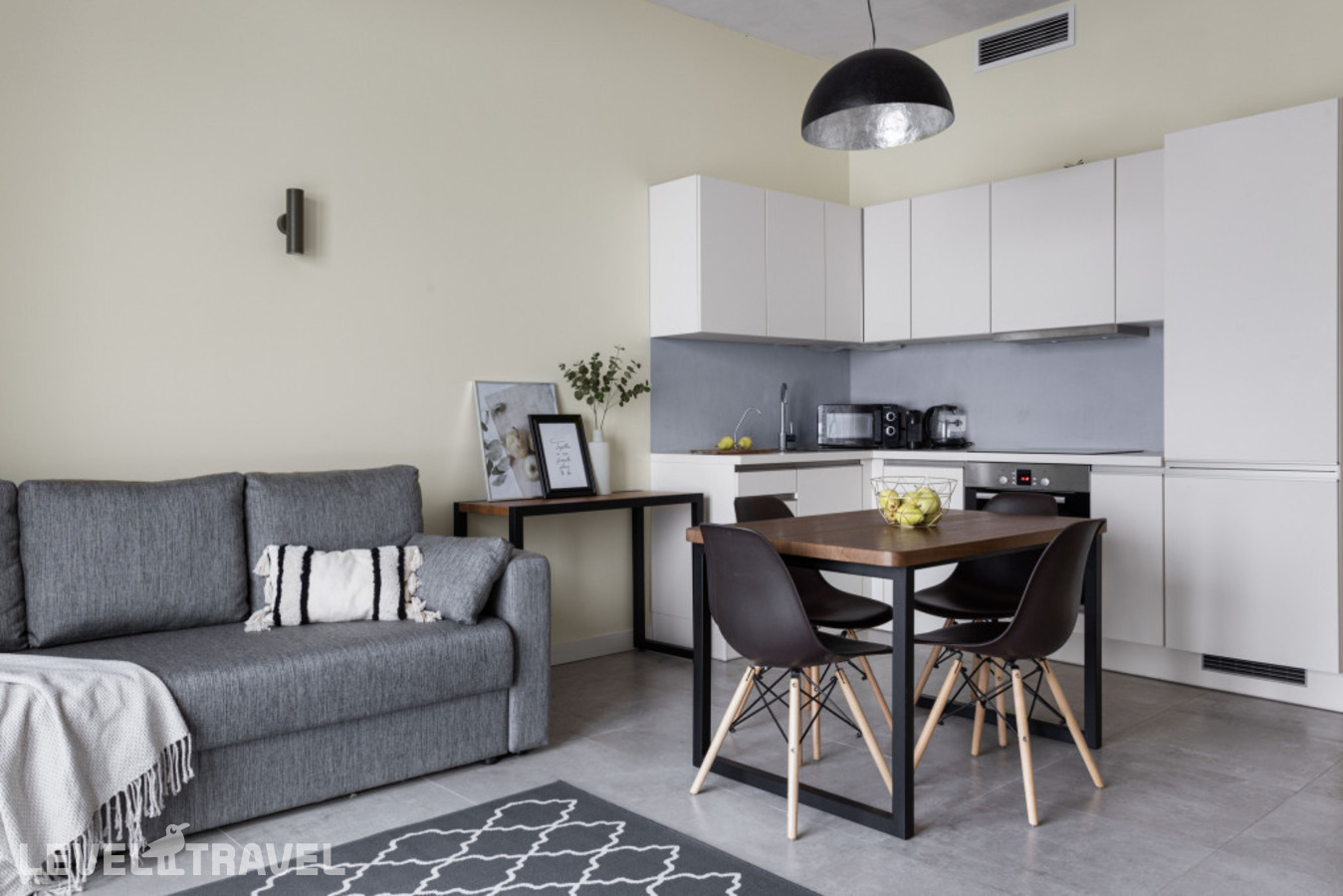 фотографии номера Шестиместные семейные апартаменты Standard с видом на город отеля SV Loft Apartments (СВ Лофт Апартментс) в Россия(Василеостровский район) - фото №2