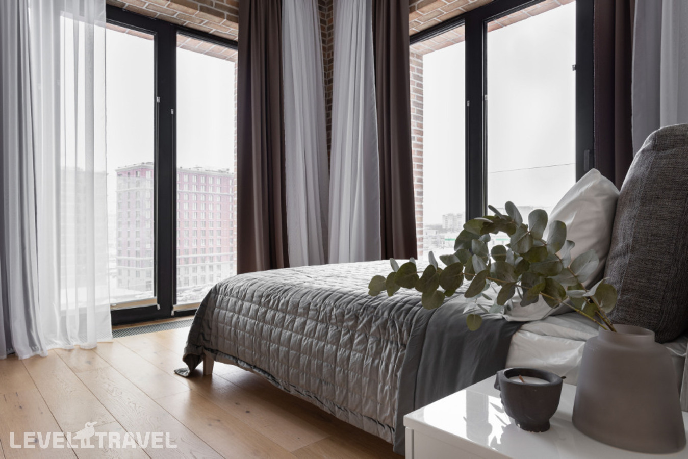 фотографии номера Шестиместные семейные апартаменты Standard с видом на город отеля SV Loft Apartments (СВ Лофт Апартментс) в Россия(Василеостровский район) - фото №9