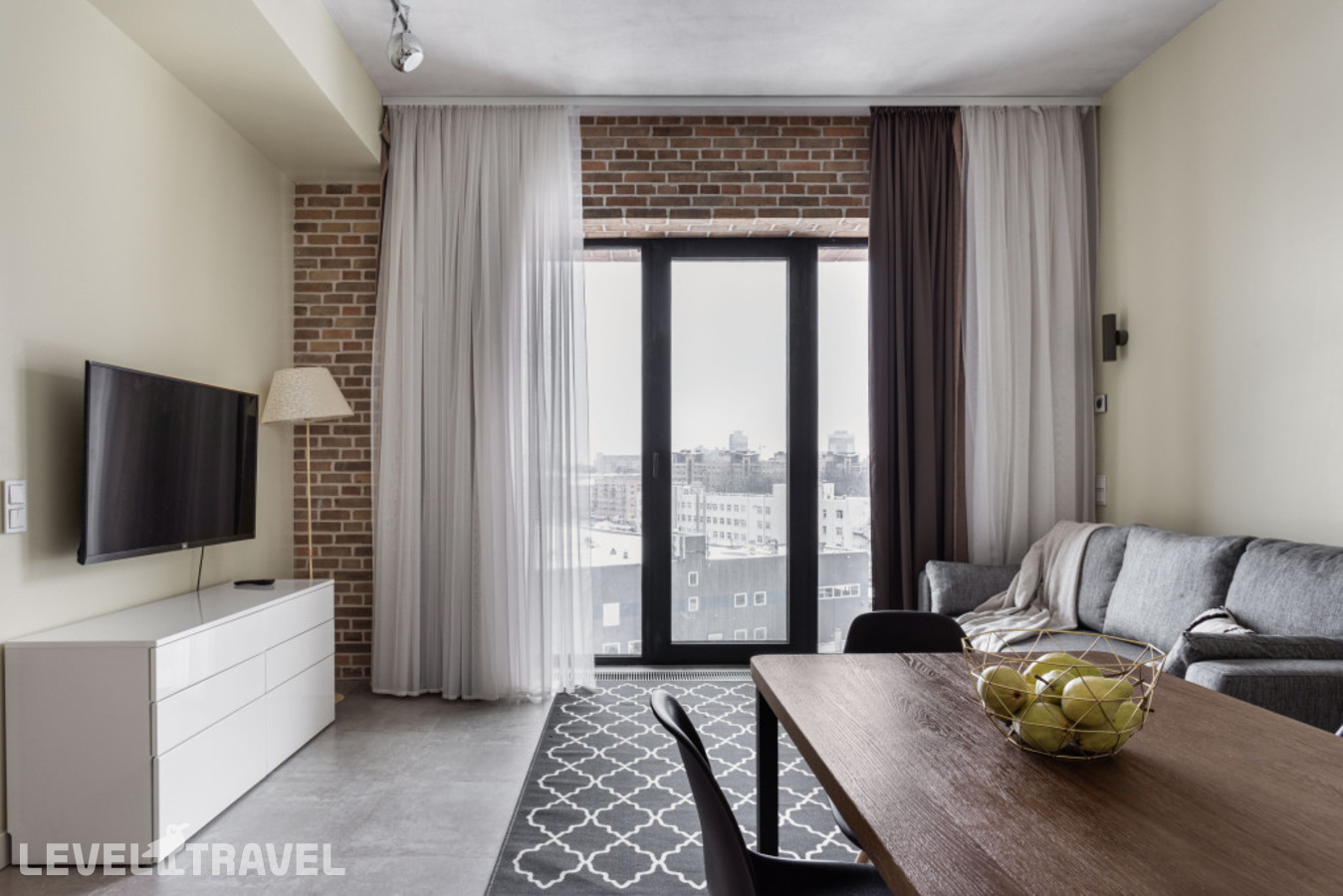 фотографии номера Шестиместные семейные апартаменты Standard с видом на город отеля SV Loft Apartments (СВ Лофт Апартментс) в Россия(Василеостровский район) - фото №3