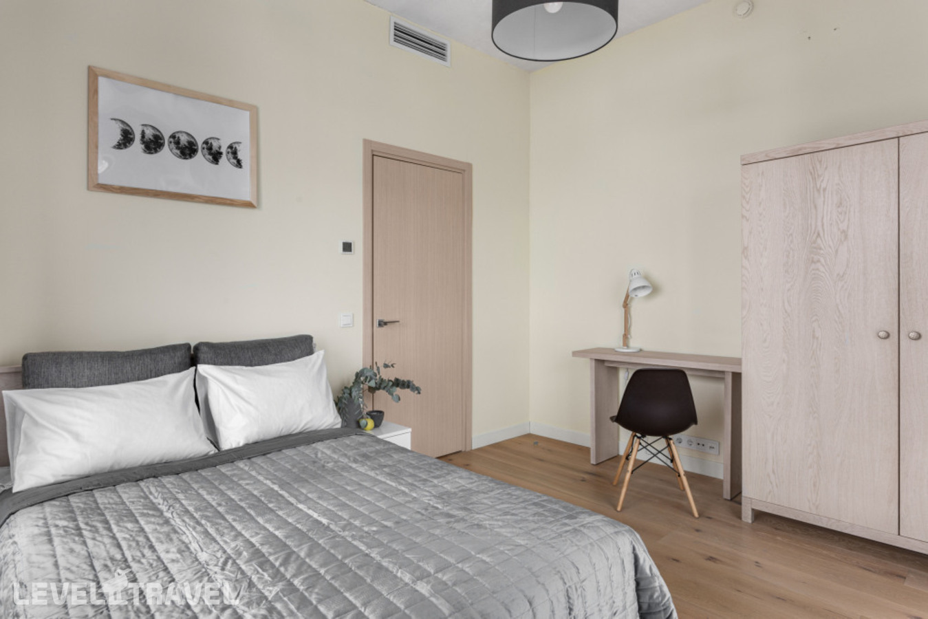 фотографии номера Шестиместные семейные апартаменты Standard с видом на город отеля SV Loft Apartments (СВ Лофт Апартментс) в Россия(Василеостровский район) - фото №12