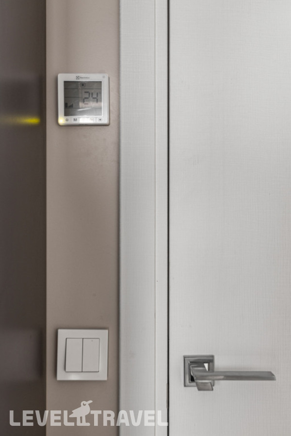 фотографии номера Четырёхместные апартаменты Deluxe с видом на город отеля SV Loft Apartments (СВ Лофт Апартментс) в Россия(Василеостровский район) - фото №18