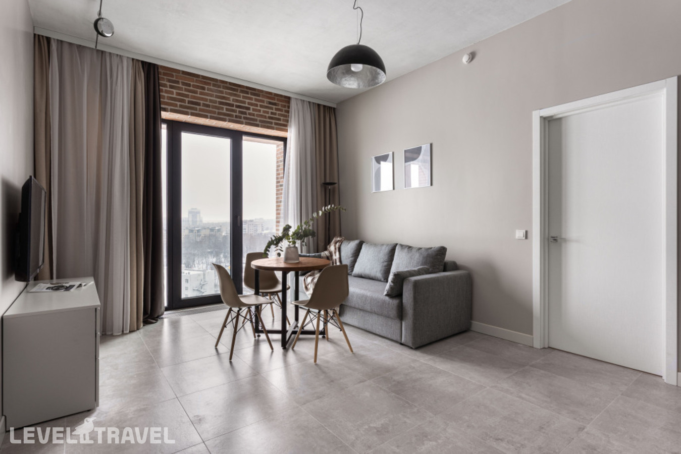 фотографии номера Четырёхместные апартаменты Deluxe с видом на город отеля SV Loft Apartments (СВ Лофт Апартментс) в Россия(Василеостровский район) - фото №10