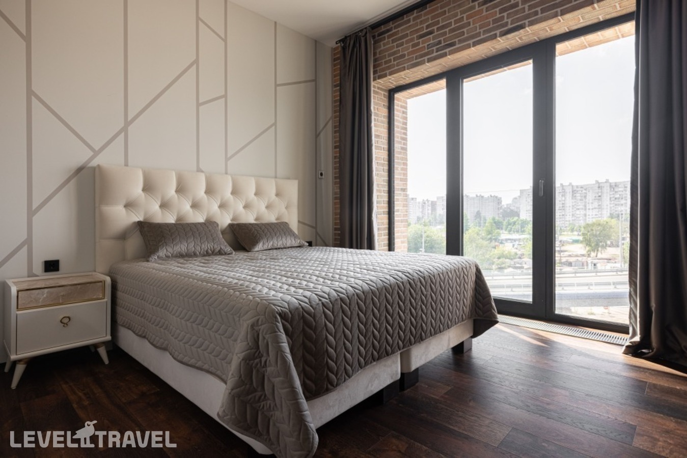 фотографии номера Пятиместные апартаменты Lux с видом на реку отеля SV Loft Apartments (СВ Лофт Апартментс) в Россия(Василеостровский район) - фото №4